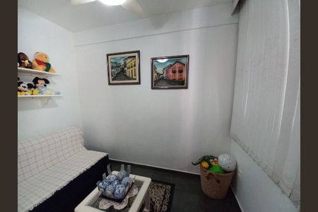 Casa à venda com 4 quartos, 389m² em Piratininga, Niterói