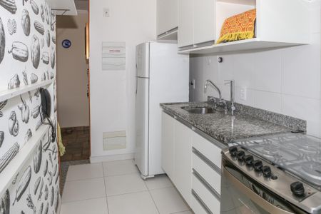 Apartamento para alugar com 76m², 2 quartos e 2 vagasCozinha