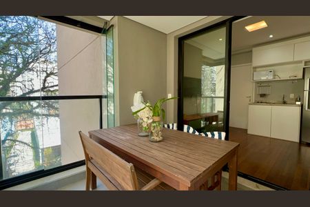 Studio à venda com 37m², 1 quarto e 1 vagaVaranda