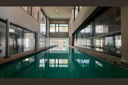 Studio à venda com 37m², 1 quarto e 1 vagaPiscina Coberta