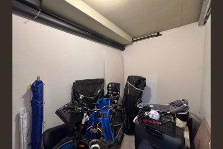 Apartamento à venda com 85m², 2 quartos e 2 vagas Apartamento à venda com 85m², 2 quartos e 2 vagasDespensa