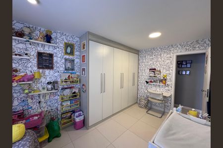 Quarto de apartamento à venda com 2 quartos, 85m² em Recreio dos Bandeirantes, Rio de Janeiro