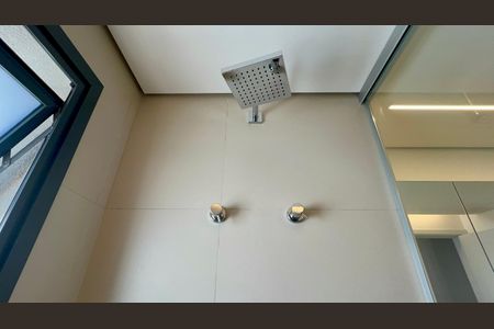 Apartamento à venda com 195m², 3 quartos e 3 vagas Apartamento à venda com 195m², 3 quartos e 3 vagasBanheiro da Suíte 1