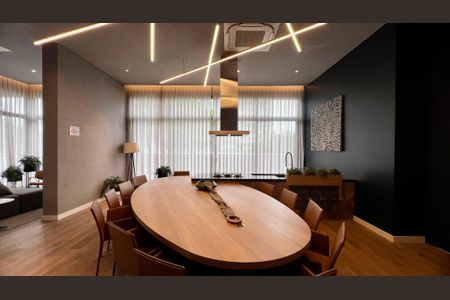 Apartamento à venda com 195m², 3 quartos e 3 vagas Apartamento à venda com 195m², 3 quartos e 3 vagasEspaço Gourmet