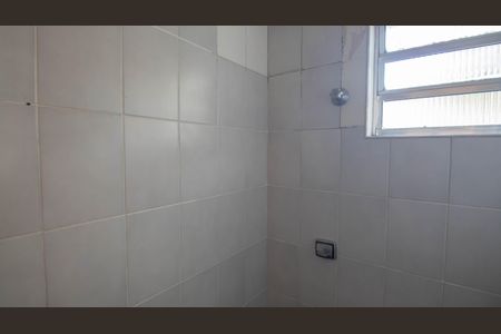 Casa de condomínio para alugar com 60m², 2 quartos e sem vaga Casa de condomínio para alugar com 60m², 2 quartos e sem vagaBanheiro
