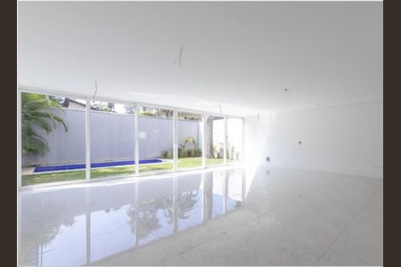 Foto 04 de casa à venda com 4 quartos, 525m² em Granja Julieta, São Paulo