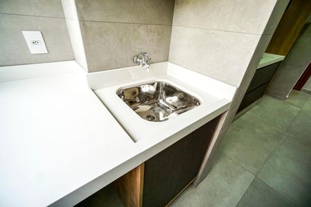 Apartamento para alugar com 55m², 2 quartos e 1 vagaÁrea de serviço