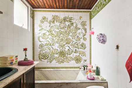 Apartamento para alugar com 260m², 4 quartos e 2 vagasBanheiro da Suíte 2