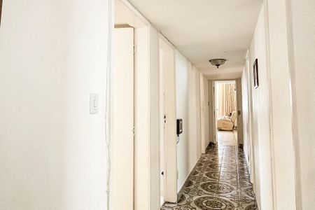 Apartamento para alugar com 260m², 4 quartos e 2 vagasCorredor