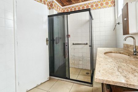 Apartamento para alugar com 260m², 4 quartos e 2 vagasBanheiro Social