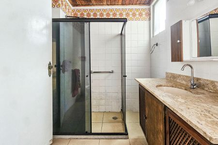 Apartamento para alugar com 260m², 4 quartos e 2 vagasBanheiro Social