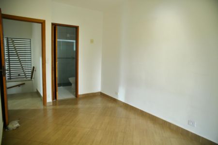 Casa à venda com 210m², 3 quartos e 2 vagasSuíte 3