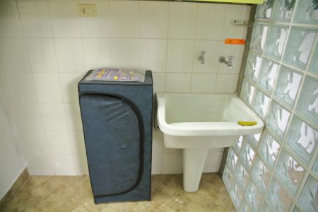 Casa à venda com 210m², 3 quartos e 2 vagasÁrea de Serviço