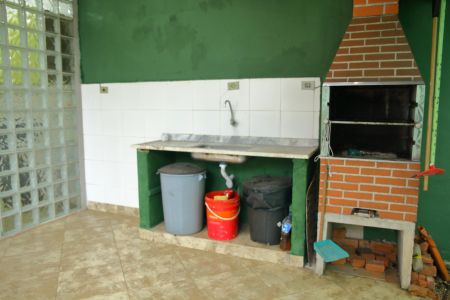 Casa à venda com 210m², 3 quartos e 2 vagasQuintal