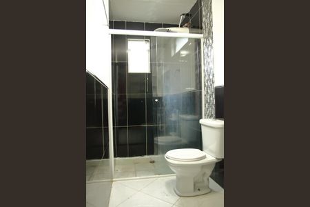 Casa à venda com 210m², 3 quartos e 2 vagasBanheiro Suíte 1