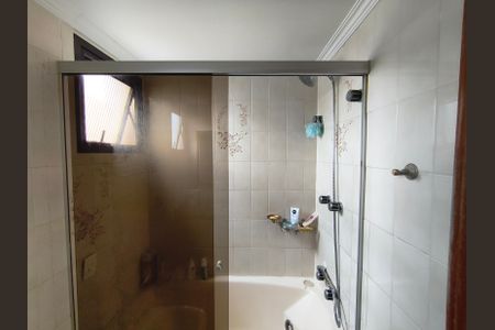 Apartamento à venda com 156m², 3 quartos e 3 vagasBanheiro da Suíte