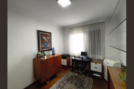 Apartamento à venda com 156m², 3 quartos e 3 vagasQuarto 2