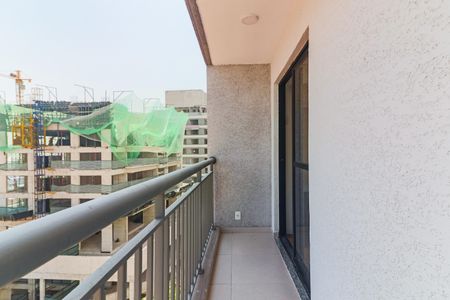 Apartamento para alugar com 29m², 1 quarto e sem vaga Apartamento para alugar com 29m², 1 quarto e sem vagaVaranda