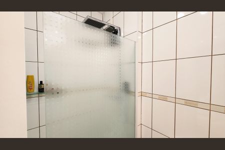 Casa de condomínio à venda com 170m², 3 quartos e 2 vagasBanheiro da Suíte