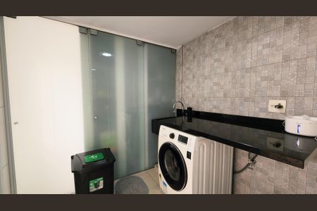 Casa de condomínio à venda com 170m², 3 quartos e 2 vagasÁrea de Serviço