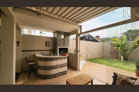 Casa de condomínio à venda com 170m², 3 quartos e 2 vagasÁrea gourmet