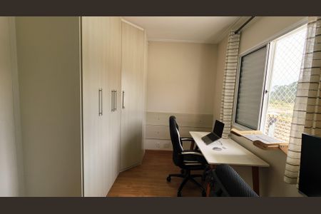 Casa de condomínio à venda com 170m², 3 quartos e 2 vagasQuarto 2