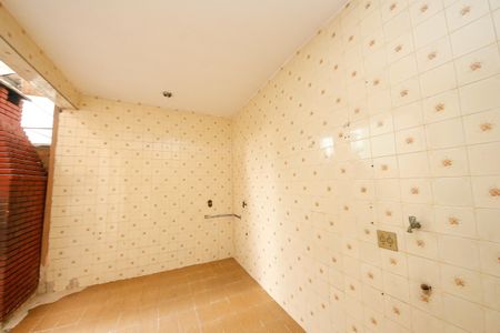 Casa à venda com 220m², 4 quartos e 5 vagasÁrea de Serviço