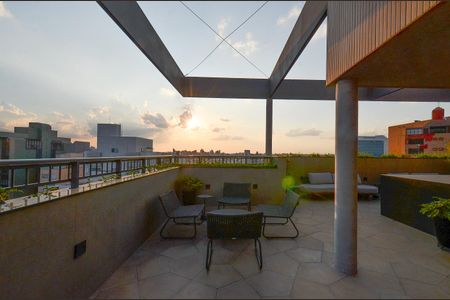 Apartamento à venda com 64m², 2 quartos e 1 vagaÁrea comum