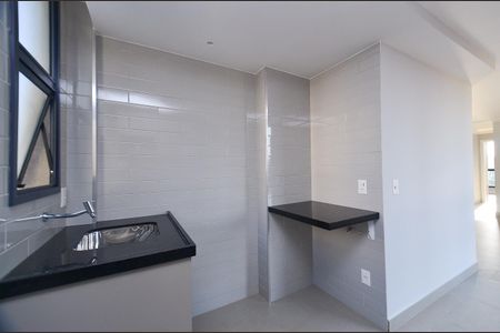Apartamento à venda com 64m², 2 quartos e 1 vagaÁrea de Serviço