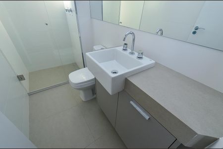 Apartamento à venda com 64m², 2 quartos e 1 vagaBanheiro da Suíte