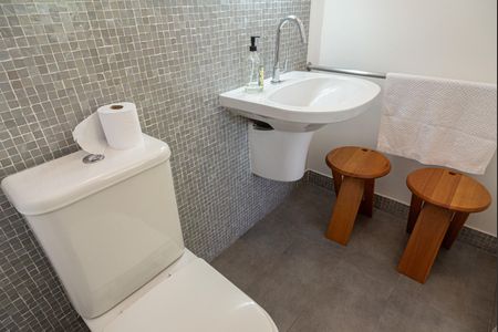 Apartamento à venda com 228m², 3 quartos e 1 vaga Apartamento à venda com 228m², 3 quartos e 1 vagaLavabo