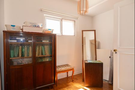 Apartamento à venda com 228m², 3 quartos e 1 vaga Apartamento à venda com 228m², 3 quartos e 1 vagaCloset da Suíte