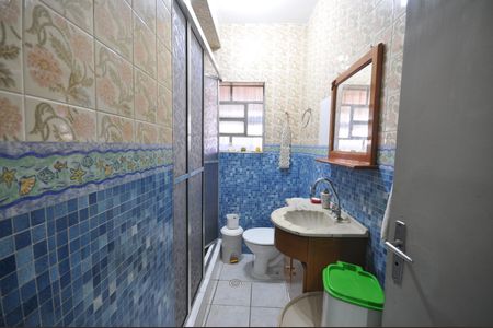 Casa para alugar com 210m², 3 quartos e 2 vagasBanheiro 2