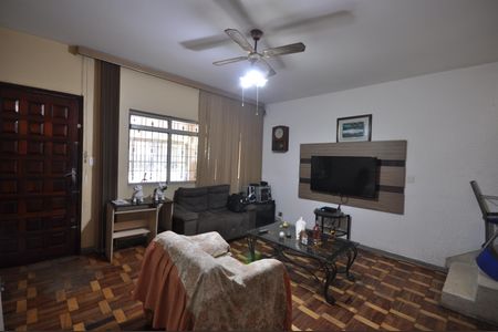 Sala de casa à venda com 3 quartos, 210m² em Vila Medeiros, São Paulo