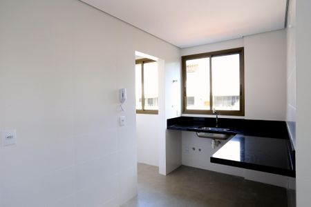 Apartamento à venda com 68m², 2 quartos e 1 vagaCozinha