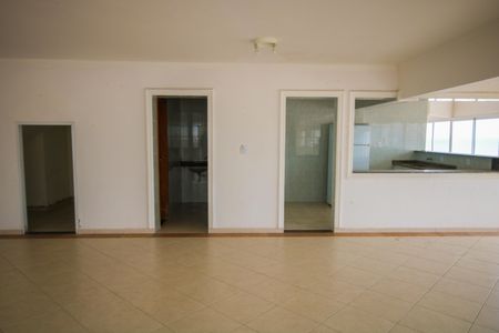 Apartamento para alugar com 100m², 2 quartos e 1 vagaÁrea comum - Salão de festas