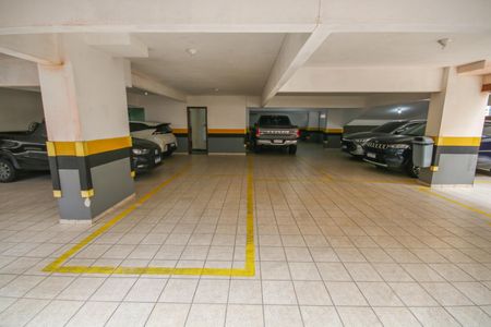 Apartamento para alugar com 100m², 2 quartos e 1 vagaÁrea comum