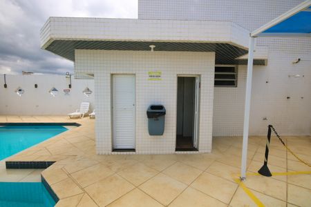 Apartamento para alugar com 100m², 2 quartos e 1 vagaÁrea comum - Piscina