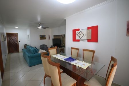 Apartamento para alugar com 100m², 2 quartos e 1 vagaSala