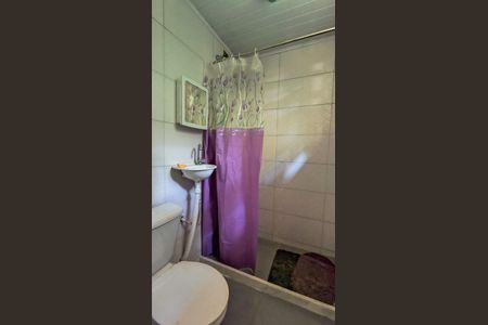 Casa para alugar com 70m², 2 quartos e 2 vagas Casa para alugar com 70m², 2 quartos e 2 vagasBanheiro da Suíte 2