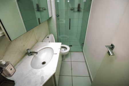 Apartamento à venda com 110m², 3 quartos e 2 vagasBanheiro Social