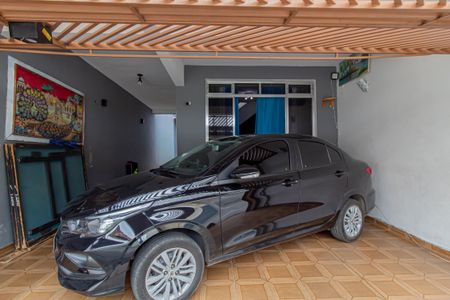 Casa à venda com 121m², 3 quartos e 1 vaga Casa à venda com 121m², 3 quartos e 1 vagaGaragem