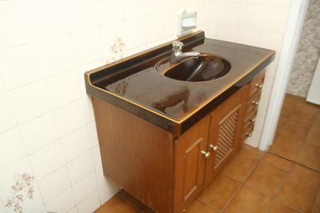 Casa para alugar com 320m², 2 quartos e 3 vagasBanheiro 1