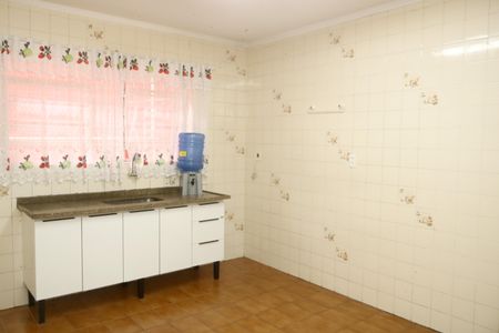 Casa para alugar com 320m², 2 quartos e 3 vagasCozinha