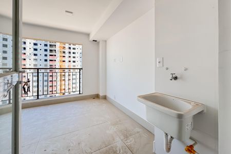 Apartamento à venda com 69m², 2 quartos e 1 vaga Apartamento à venda com 69m², 2 quartos e 1 vagaÁrea de Serviço