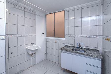 Apartamento para alugar com 52m², 2 quartos e 1 vaga Apartamento para alugar com 52m², 2 quartos e 1 vagaCozinha e Área de Serviço