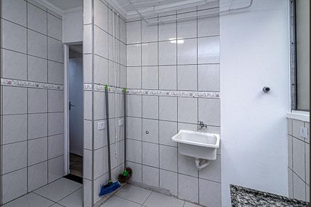 Apartamento para alugar com 52m², 2 quartos e 1 vaga Apartamento para alugar com 52m², 2 quartos e 1 vagaCozinha e Área de Serviço