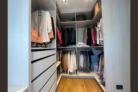 Apartamento para alugar com 100m², 3 quartos e 2 vagasCloset