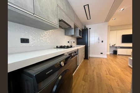 Cozinha de apartamento para alugar com 3 quartos, 100m² em Loteamento Mogilar, Mogi das Cruzes