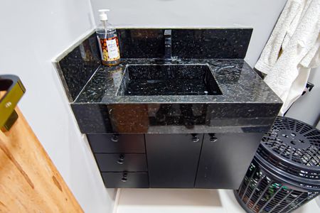 Casa à venda com 210m², 4 quartos e 4 vagasBanheiro da Suíte